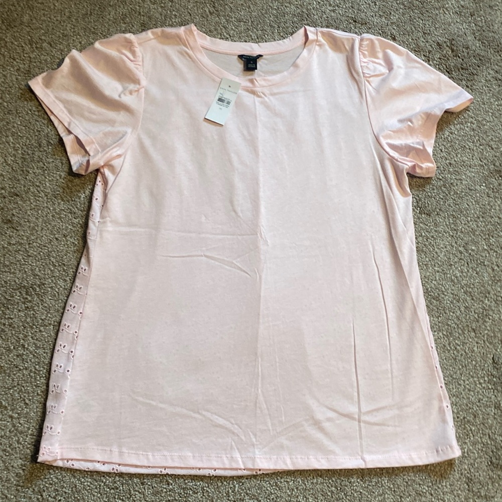NWT Ann Taylor Blouse in Light Pink - Medium